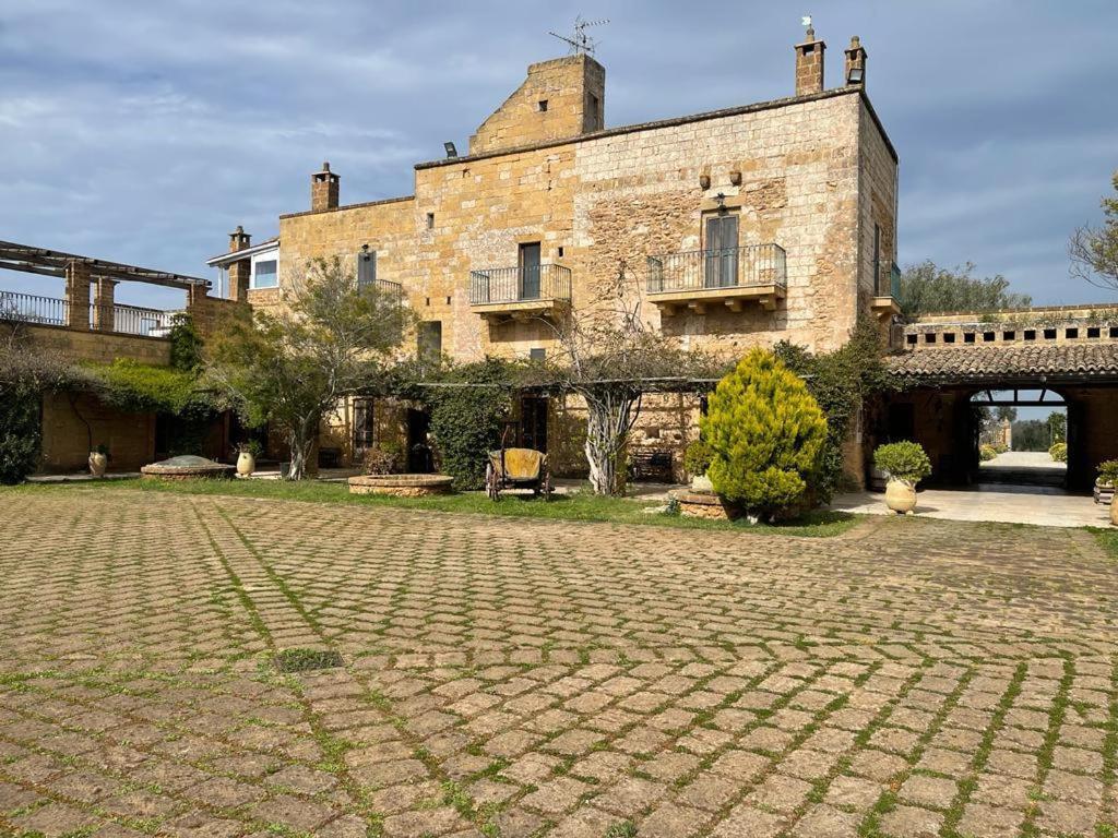 Masseria Sotto Le Stelle Provenzani Казалабате Екстер'єр фото